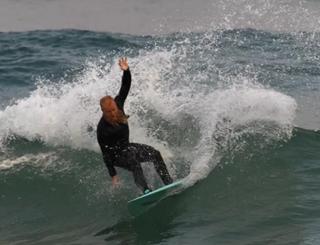 Blejk Džonston oborio svjetski rekord: Surfao više od 30 sati 
