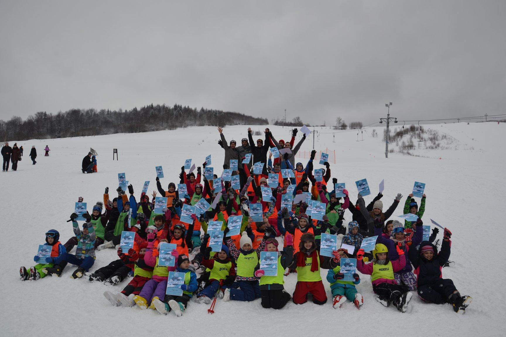 Škola skijanja na Rostovu: Diplome dobio 61 mladi skijaš