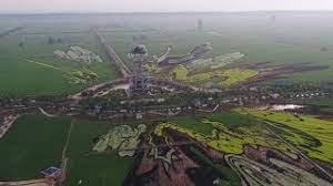 Umjetnici stvorili raznobojno rižino polje u Kini