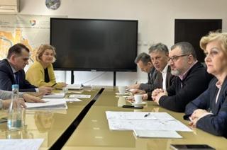 Kasumović održao sastanak sa saradnicima: Razgovarano o izgradnji bazena