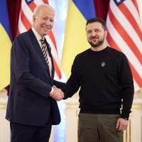 Bajden i Zelenski razgovarali o podršci Ukrajini dok se brani od ruske agresije