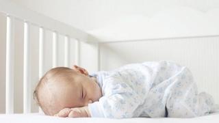 Dobre navike za siguran san bebe