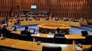 Prekinuta sjednica Doma naroda: Klub Bošnjaka je napustio zbog zakona o ustavnom sudu