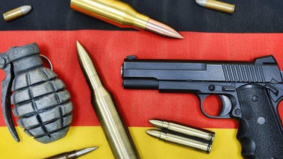 Sve više Nijemaca nabavlja "mali oružani list", raste osjećaj nesigurnosti