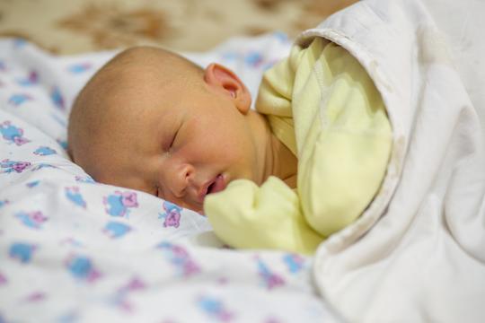 Zašto novorođenčad dobivaju žuticu