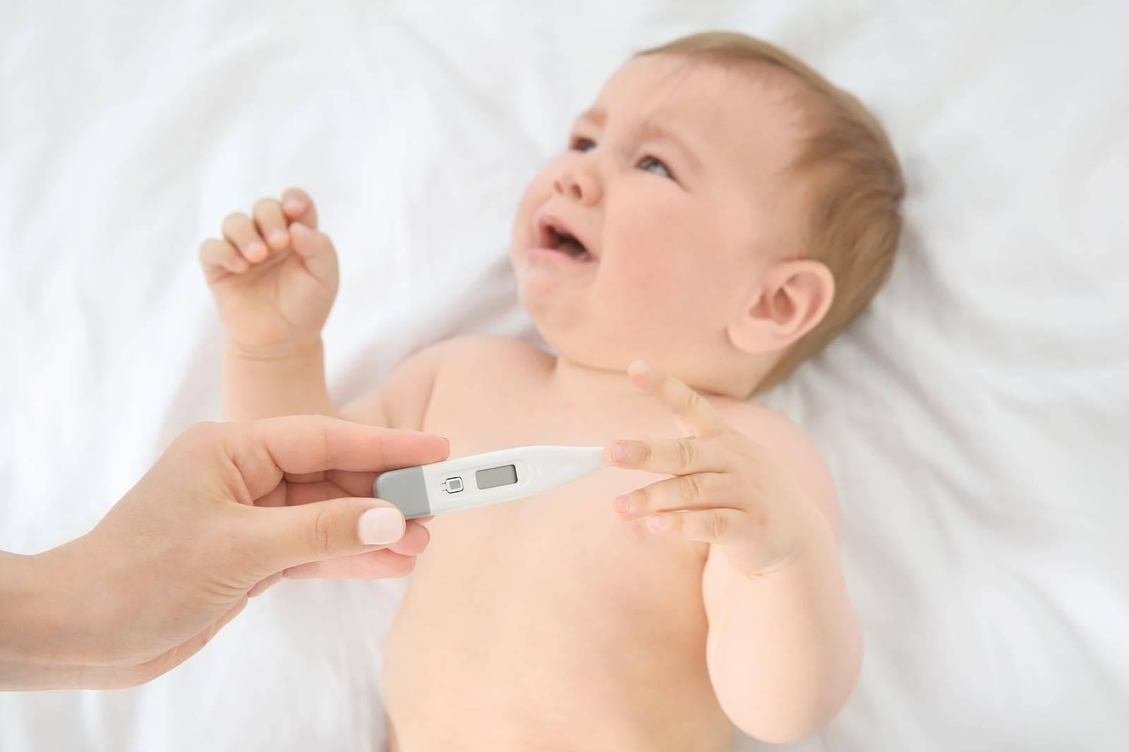 Kako se izboriti s prvom bebinom prehladom