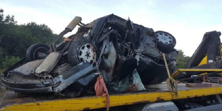 Strašna nesreća na Korčuli, dvoje poginulo, jedna osoba povrijeđena: Mercedes smrskan do neprepoznatljivosti