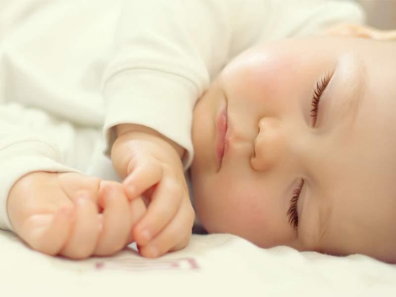 Zašto beba u snu otežano diše
