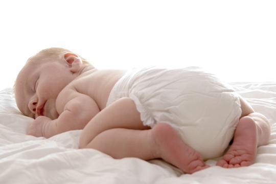 Novorođenče treba presvlačiti deset do 12 puta dnevno - Avaz