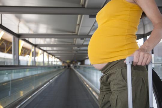 Mnogi stručnjaci ne preporučuju let avionom tokom trudnoće - Avaz