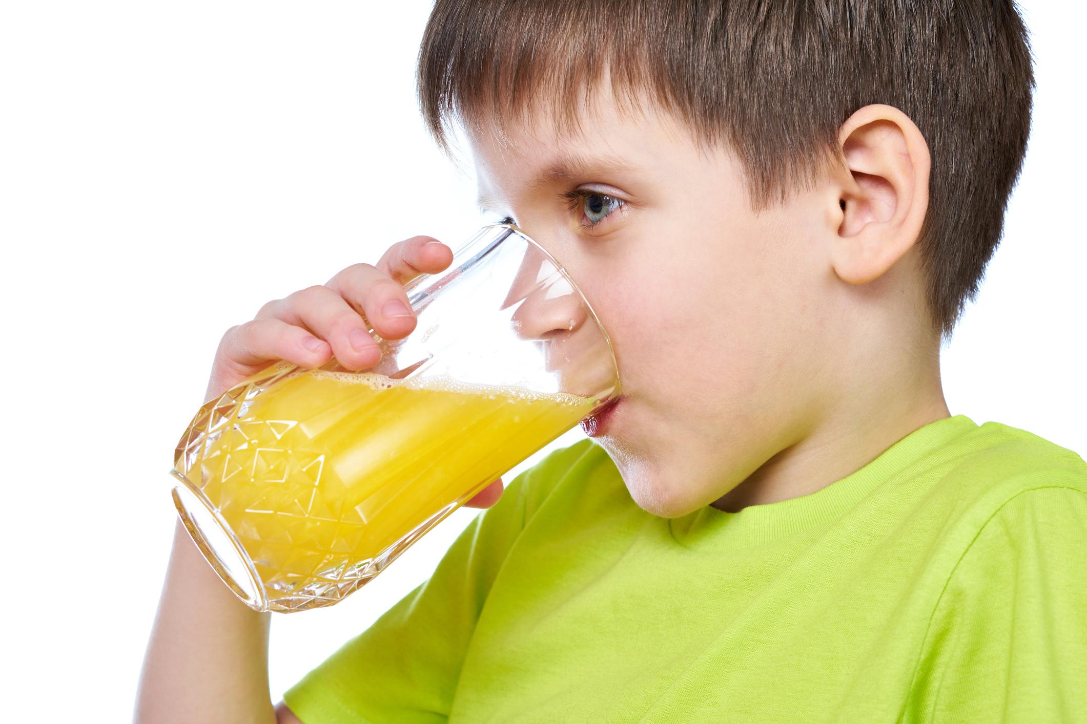 Ograničite djetetu količinu sokova - Avaz