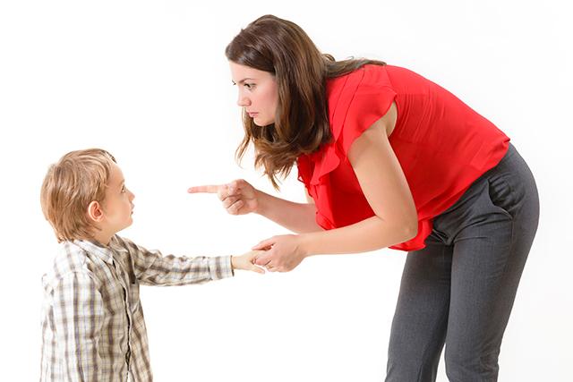 Vikom i fizičkim kažnjavanjem produbljujete nerazumijevanje između vas i djeteta - Avaz
