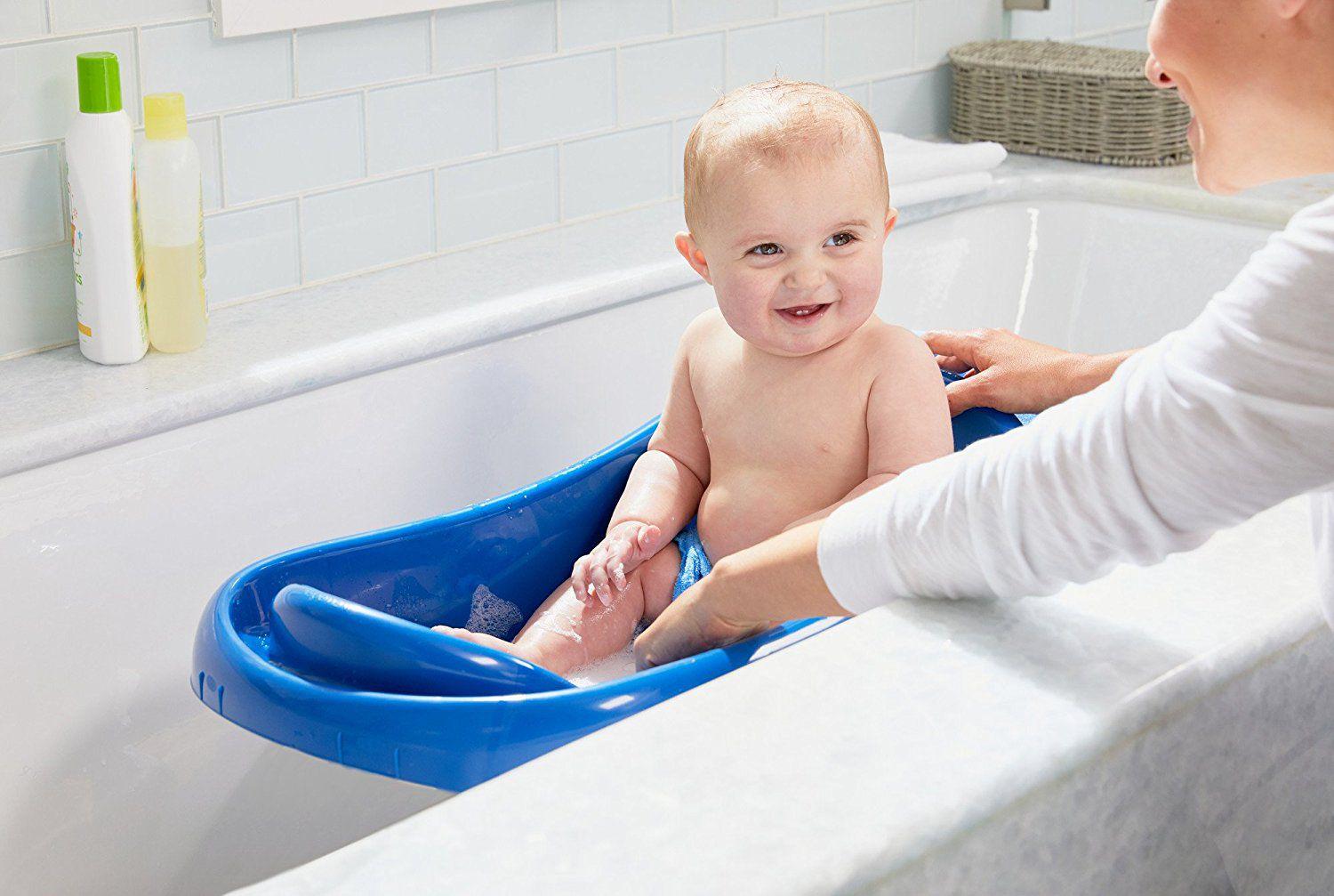 Pričajte bebi dok je kupate kako bi osjetila da je sigurna - Avaz