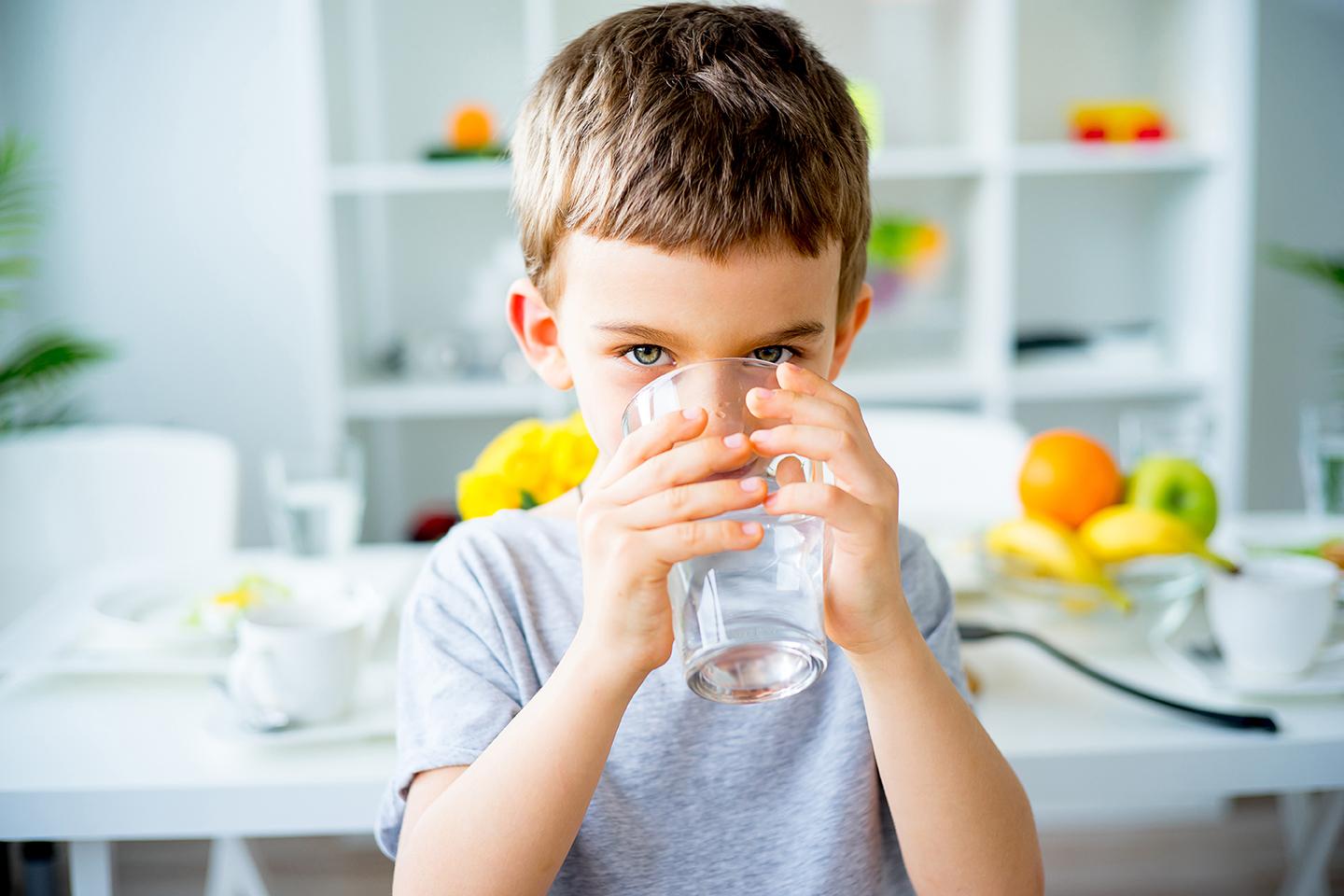 Ljetovanje bez bolesti: Pazite se zaraza iz hrane i vode