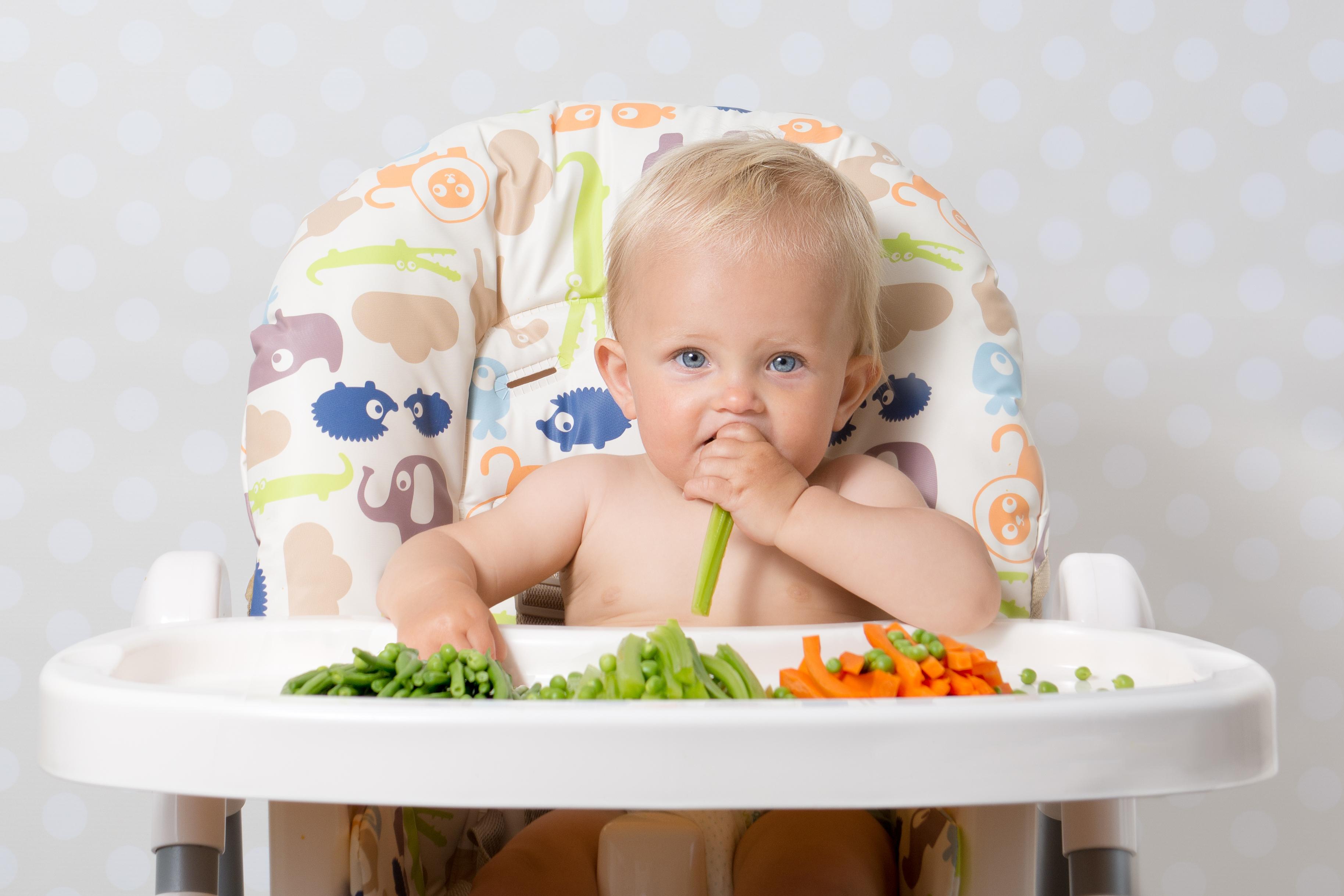 kako beba raste i razvija se dolazi do promjena i u njenim potrebama kada je ishrana u pitanju - Avaz