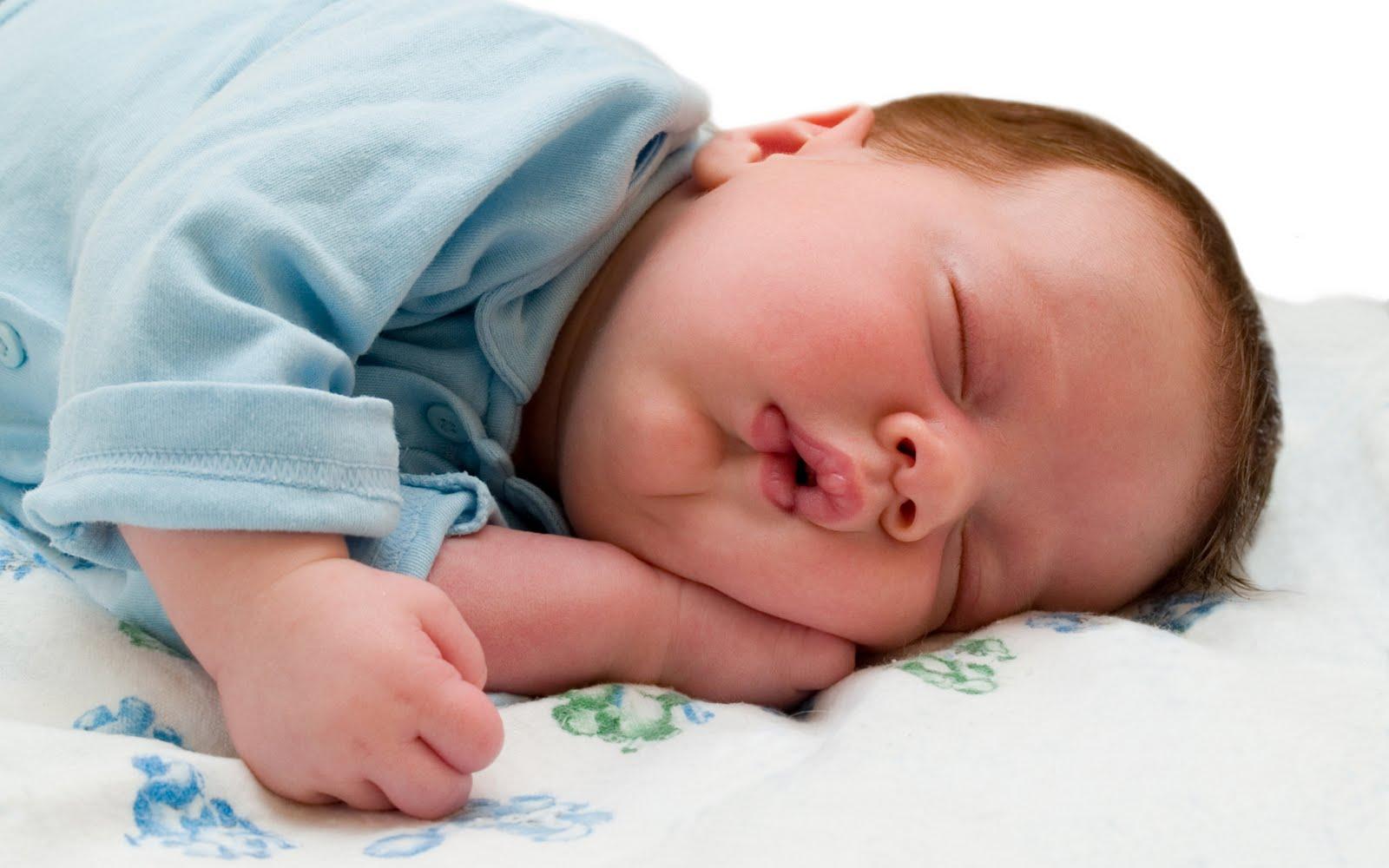 Uspijete li uskladiti bebin bioritam sa rasporedom drijemanja, to će imati jako pozitivan učinak na noćni san - Avaz
