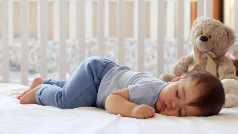 Nemojte da stavljate dijete da spava na stomaku - Avaz