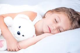 Neka djeca brzo uhvate ritam spavanja, a nekoj treba pomoć roditelja, evo šta pomaže