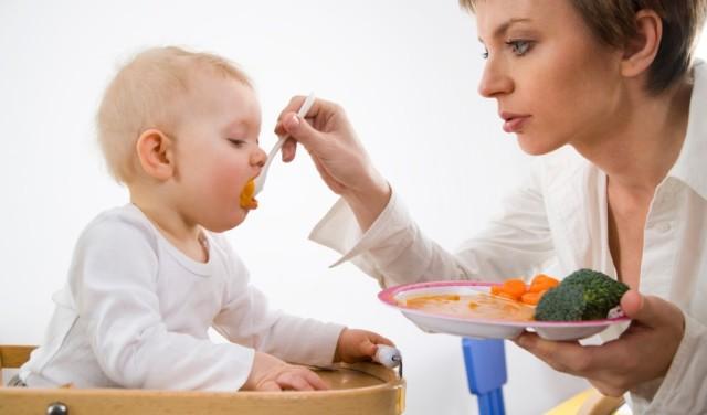 Novi začin treba ponuditi djetetu u vrlo malim količinama s namirnicama - Avaz