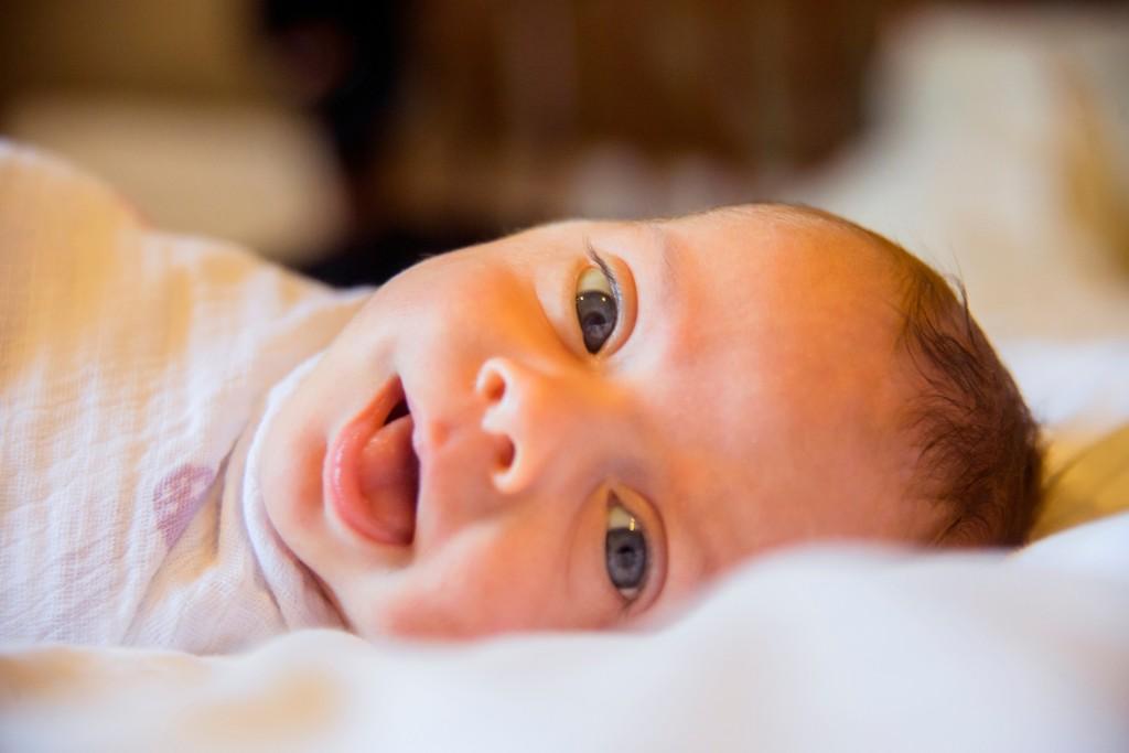 Bebu koja ima žuticu u porodilištu će liječiti fototerapijom - Avaz
