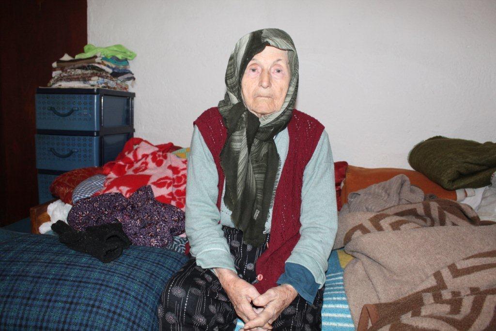 Mještani Živića kod Fojnice apelirali: Mehribi i Begiji je potrebna pomoć, a ne traže je