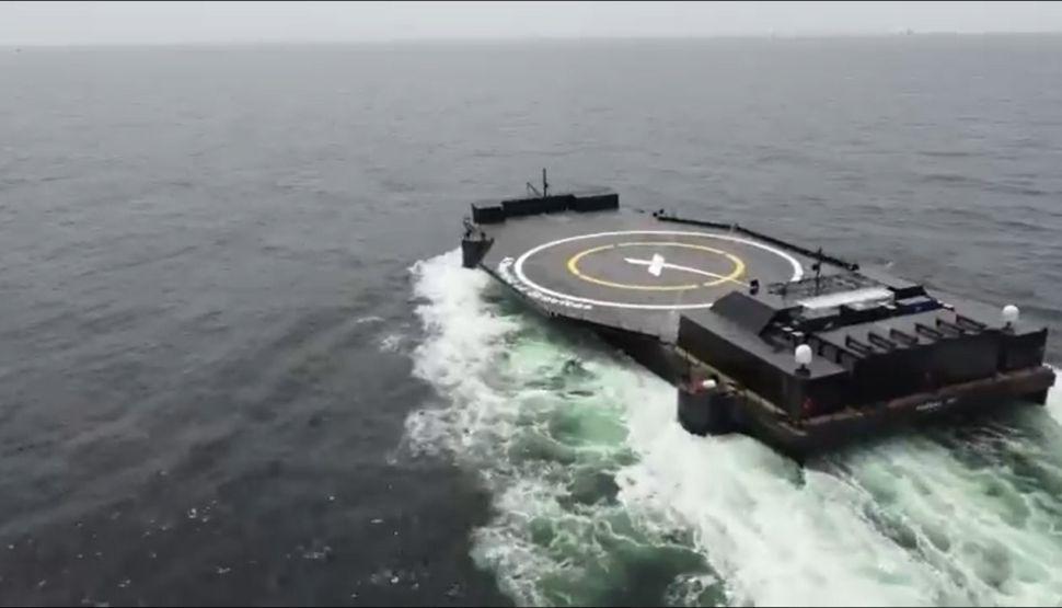 Ilon Mask predstavio novi autonomni dron brod kompanije SpaceX