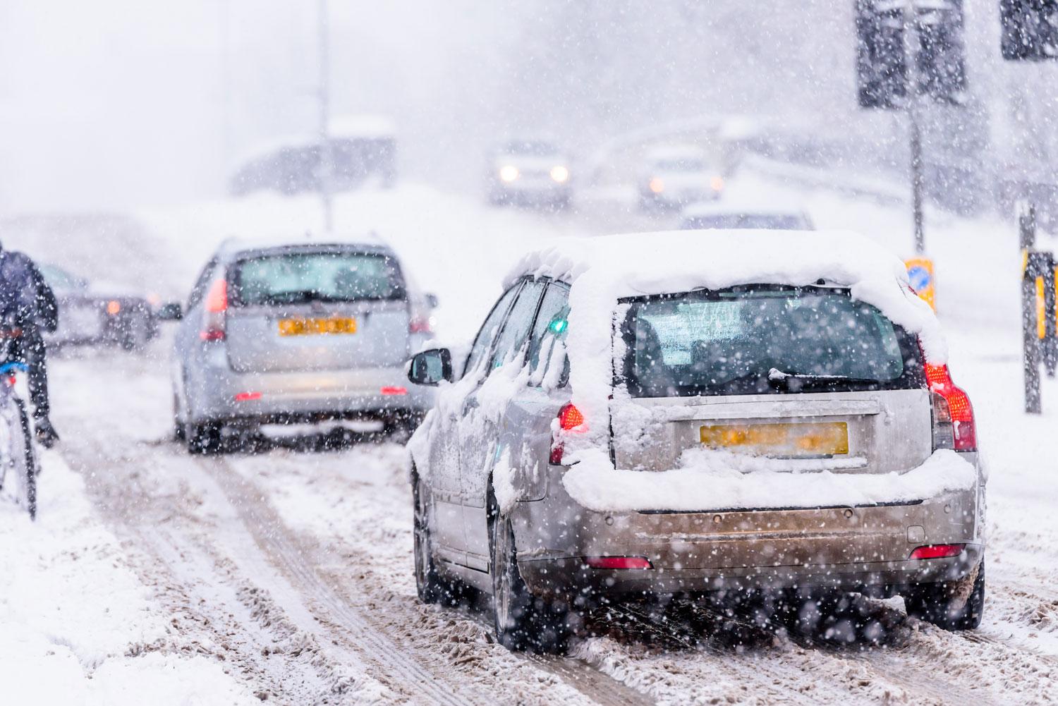 Treba se osigurati na vrijeme: Kako pripremiti auto za zimu