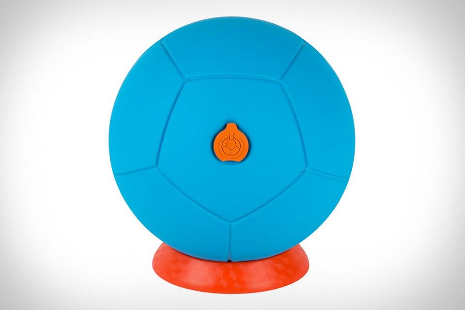 Ova lopta proizvodi struju dok vi igrate fudbal
