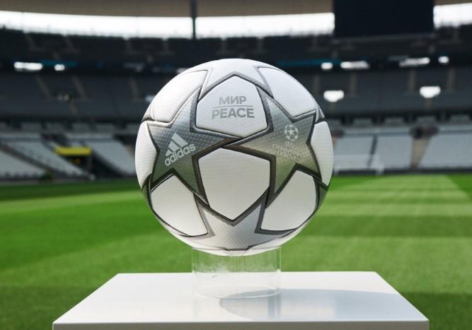UEFA predstavila loptu za finale Lige prvaka, s porukom na latinici i ćirilici