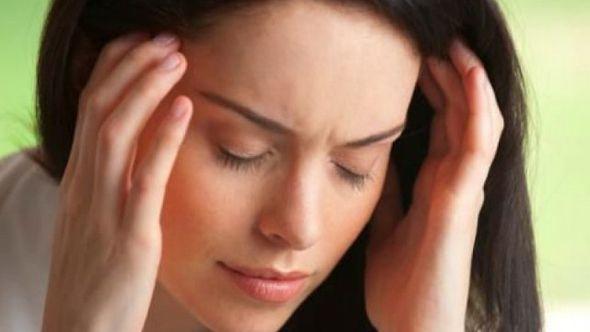Migrena je neurološki poremećaj koji uzrokuje intenzivnu bol koja se uglavnom javlja na jednoj strani glave - Avaz