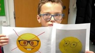 Dječak pokrenuo peticiju da Apple promijeni "štreberski" emotikon