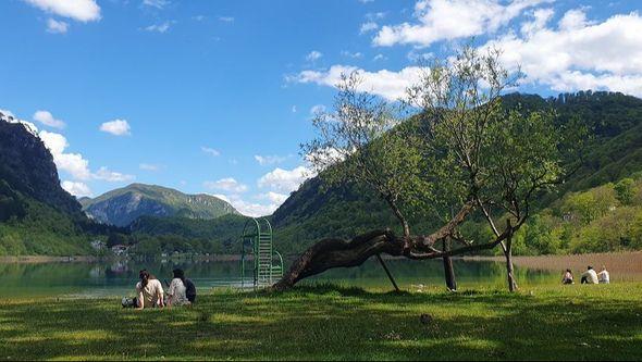 Prelijepo Boračko jezero - Avaz