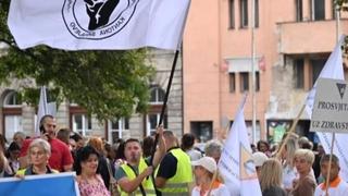 Vlada povećala direktoru Zavoda plaću za 30 posto: Zdravstveni radnici u Kantonu Sarajevo najavljuju proteste 