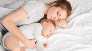 „Beba mi je pala s kreveta, šta da radim“: Panika može dodatno pogoršati situaciju