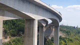 Video / Pogledajte most na autoputu kod Zenice iz "žablje perspektive" 