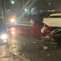 Snimak s mjesta nesreće na Alipašinom Polju u kojoj je poginuo Finac: Tri osobe povrijeđene, dijelovi automobila se nalazili na cesti