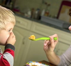 Kako riješiti problem sa ishranom kod djece